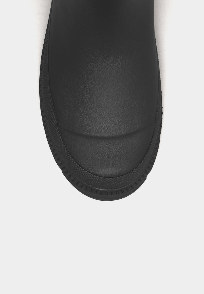 Front view of Verbenas Lua Mate Combi 8097 Black/Black rain boot in all-black finish.