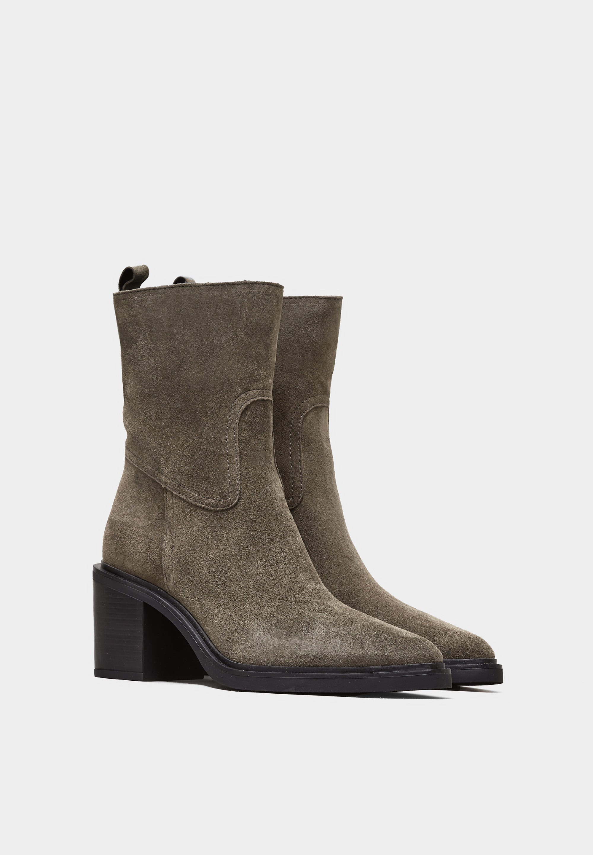 Aquatalia naomi clearance